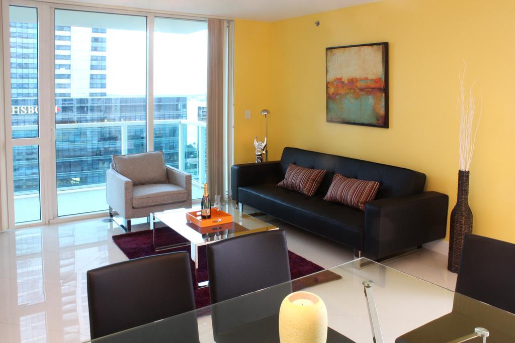 Dharma Home Suites Brickell Miami At One Broadway الغرفة الصورة