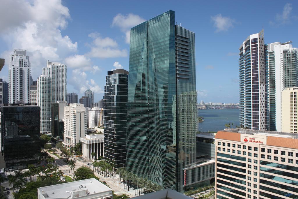 Dharma Home Suites Brickell Miami At One Broadway المظهر الخارجي الصورة